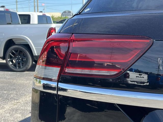 Used 2020 Volkswagen Atlas Cross Sport SE AWD/4WD image 10