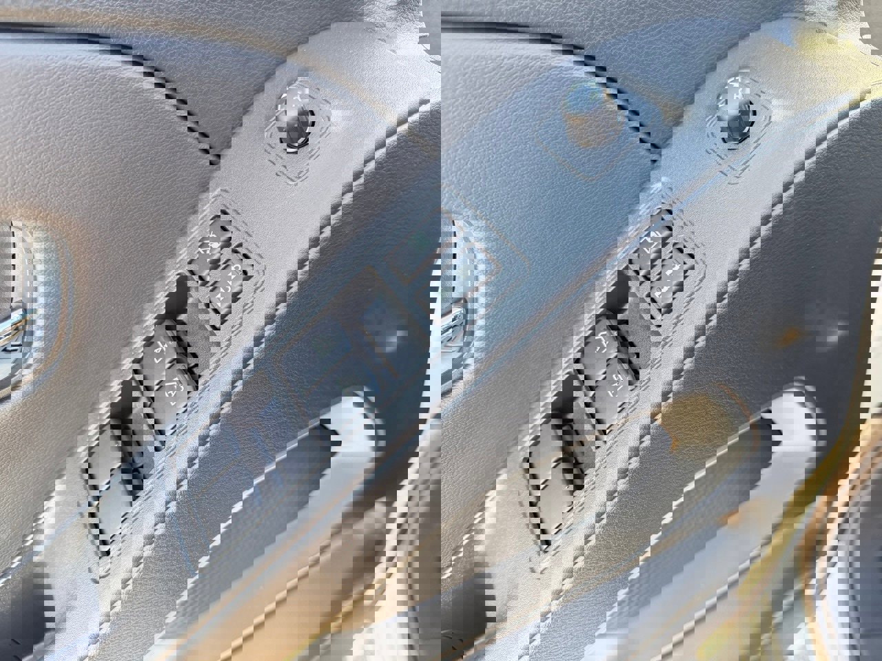 New 2026 Nissan Frontier SV image 20