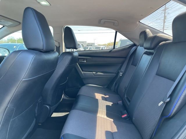 Used 2017 Toyota Corolla SE w/ Carpet Mat Package (TMS) FWD image 11