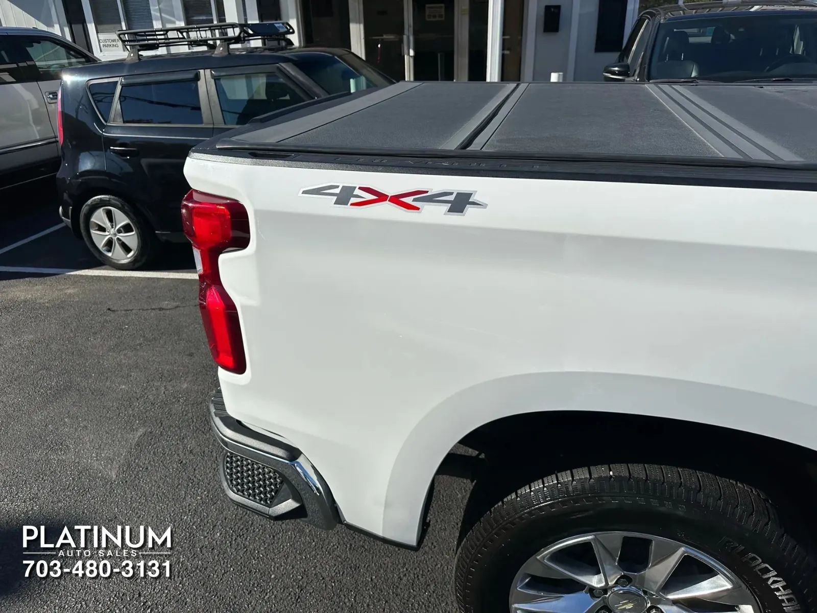 Used 2020 Chevrolet Silverado 1500 LTZ w/ LTZ Premium Package image 22