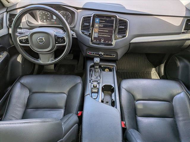 Used 2021 Volvo XC90 T5 Momentum w/ Advanced Package AWD/4WD image 14