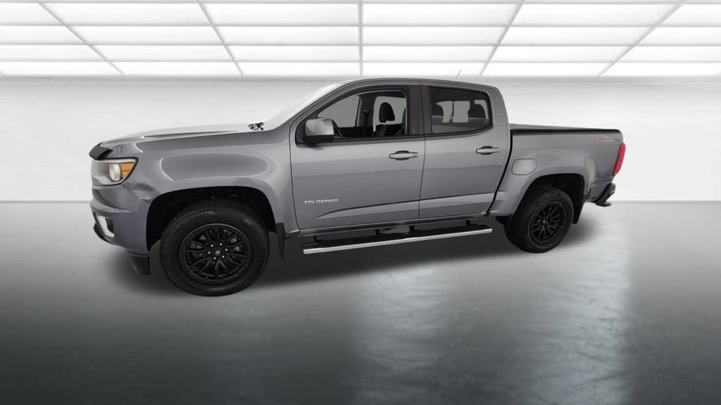 Used 2018 Chevrolet Colorado Z71 AWD/4WD image 3