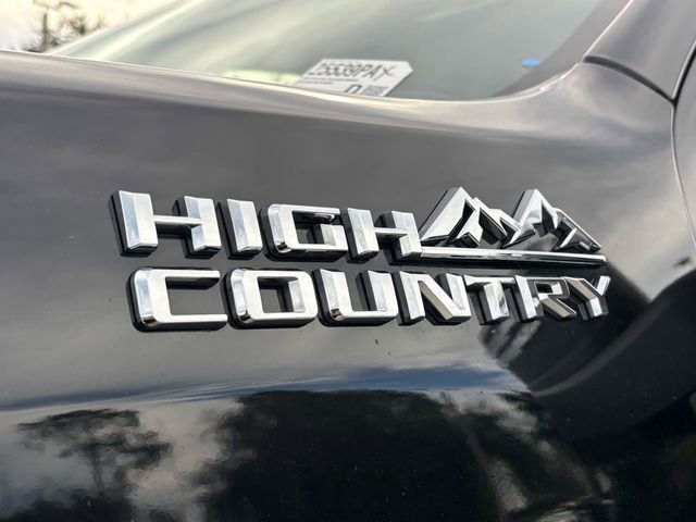 Used 2020 Chevrolet Silverado 2500 High Country w/ Z71 Off-Road Package image 13