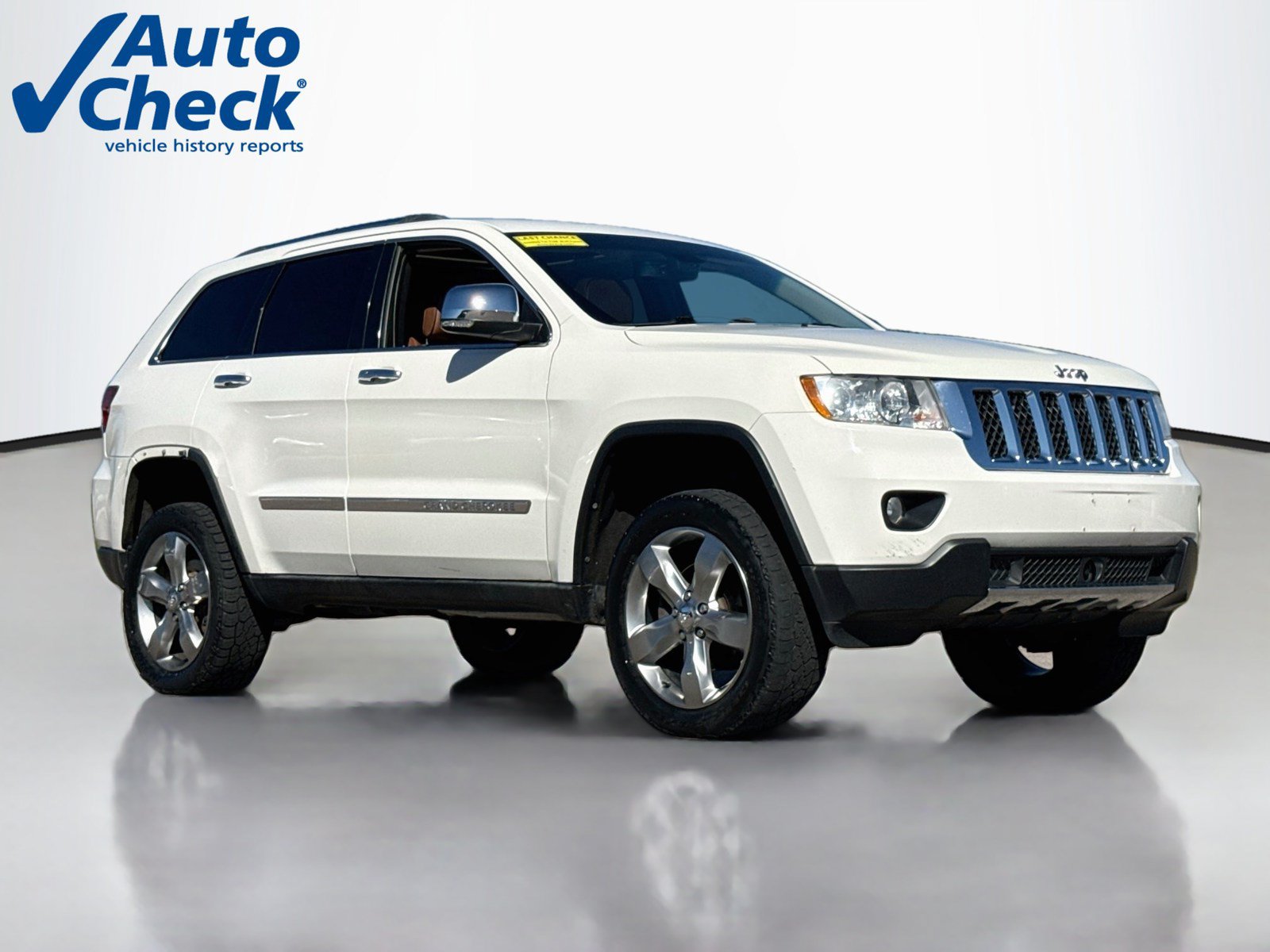 Used 2011 Jeep Grand Cherokee Overland AWD/4WD image 1