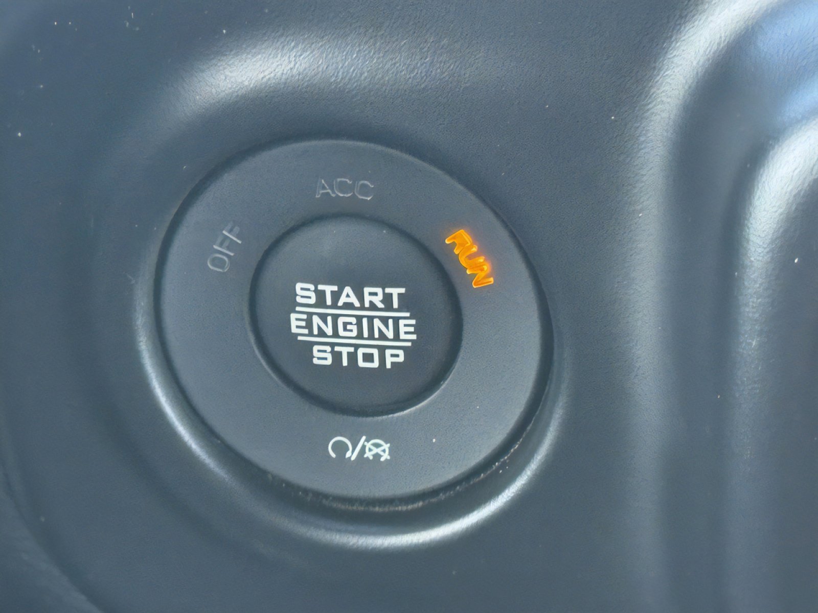 Used 2021 Jeep Wrangler Unlimited Sahara w/ Cold Weather Group image 32