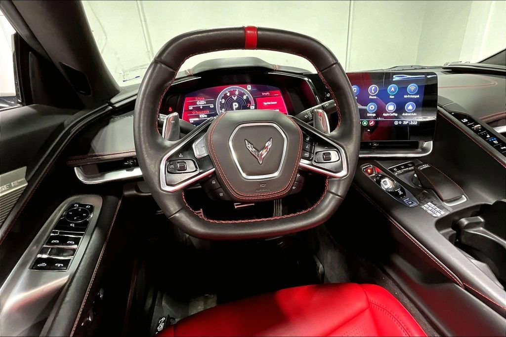 Used 2023 Chevrolet Corvette Stingray Premium Conv w/ Z51 Performance Package RWD image 7