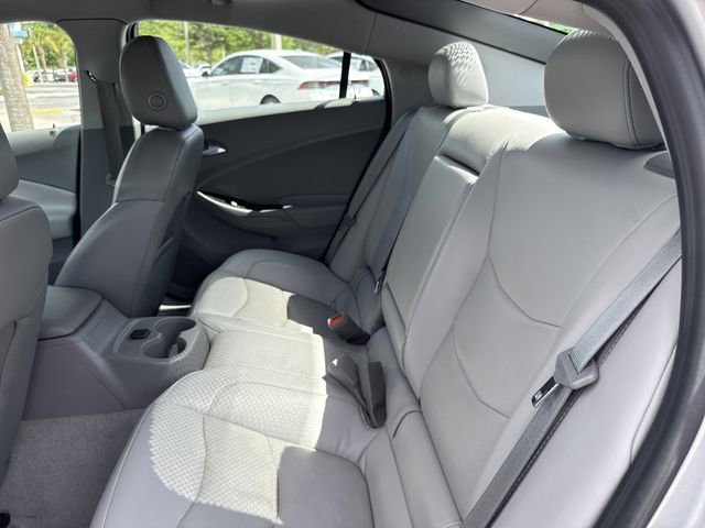 Used 2017 Chevrolet Volt LT w/ Comfort Package image 23