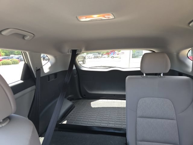 Used 2018 Hyundai Tucson Sport w/ Cargo Package FWD image 11