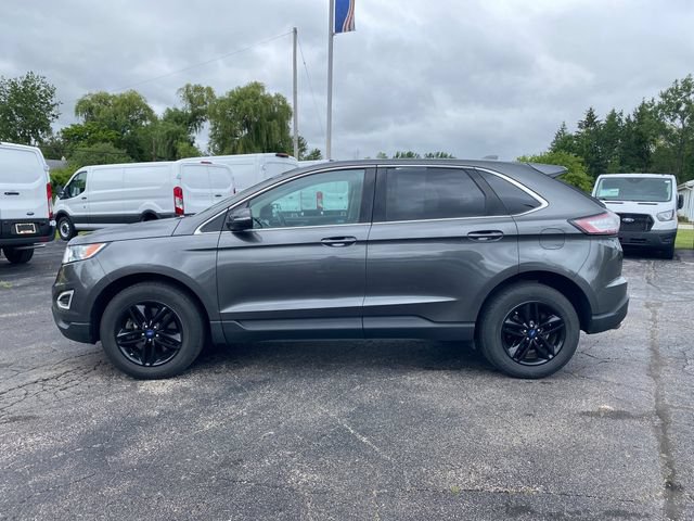 Used 2018 Ford Edge SEL w/ Safe & Smart Package AWD/4WD image 3