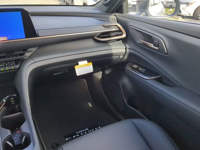 New 2026 Toyota Crown Signia image 17