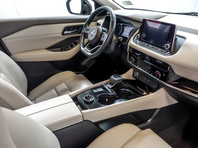 Used 2023 Nissan Rogue SL image 32