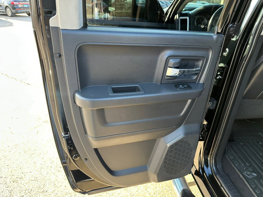 Used 2012 RAM 1500 Sport w/ Remote Start & Security Group image 15
