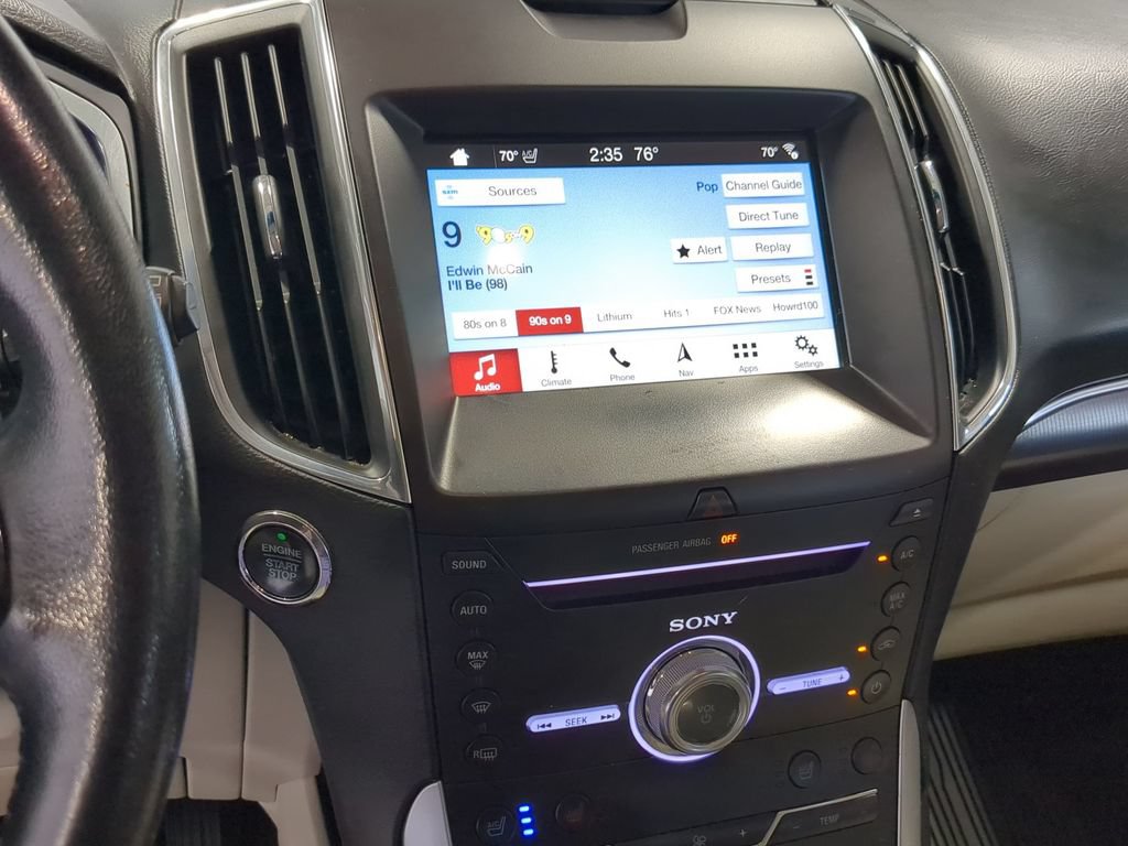 Used 2018 Ford Edge Titanium w/ Equipment Group 301A AWD/4WD image 27