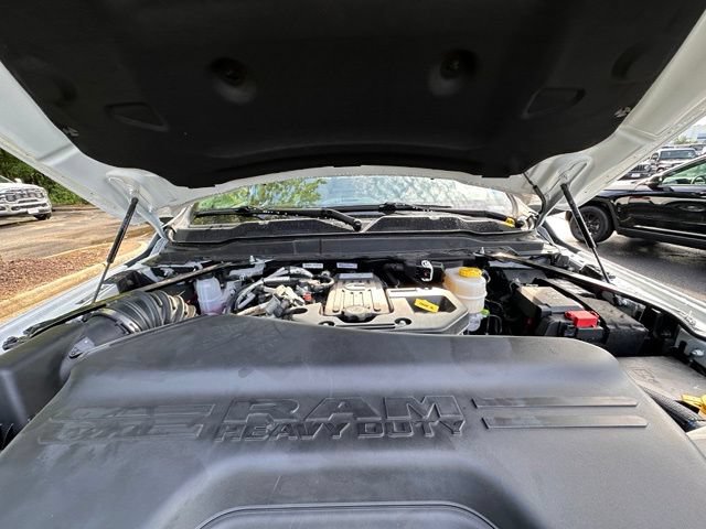 New 2026 RAM 3500 Laramie AWD/4WD image 11