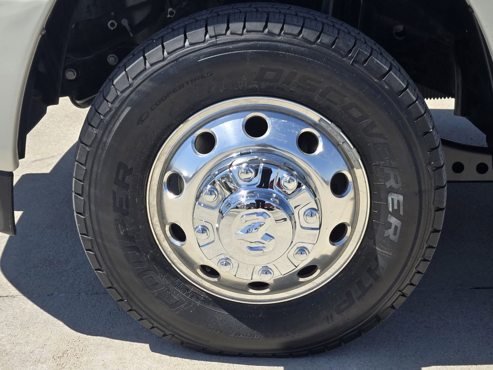 Used 2024 RAM 3500 Laramie w/ Towing Technology Group AWD/4WD image 15