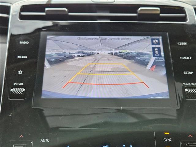 Used 2022 Hyundai Tucson SEL w/ Convenience + Premium Package FWD image 12