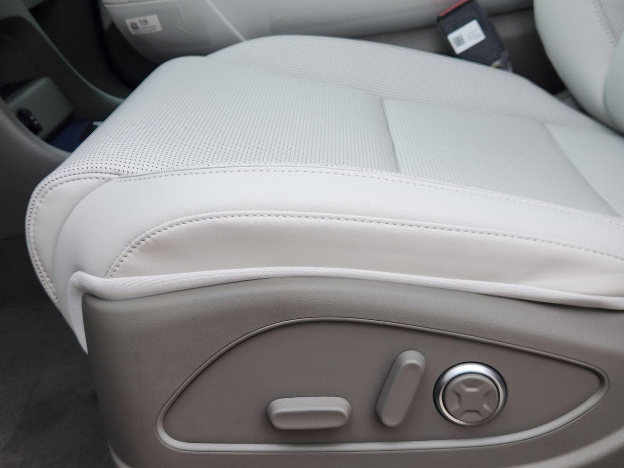 New 2026 Hyundai Palisade SEL Premium FWD image 24