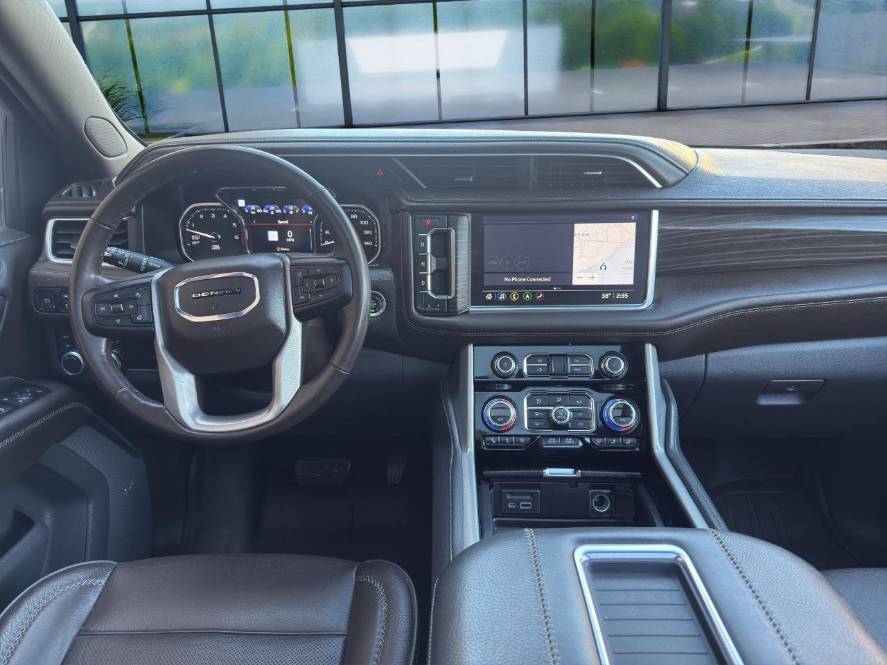 Used 2021 GMC Yukon Denali image 14