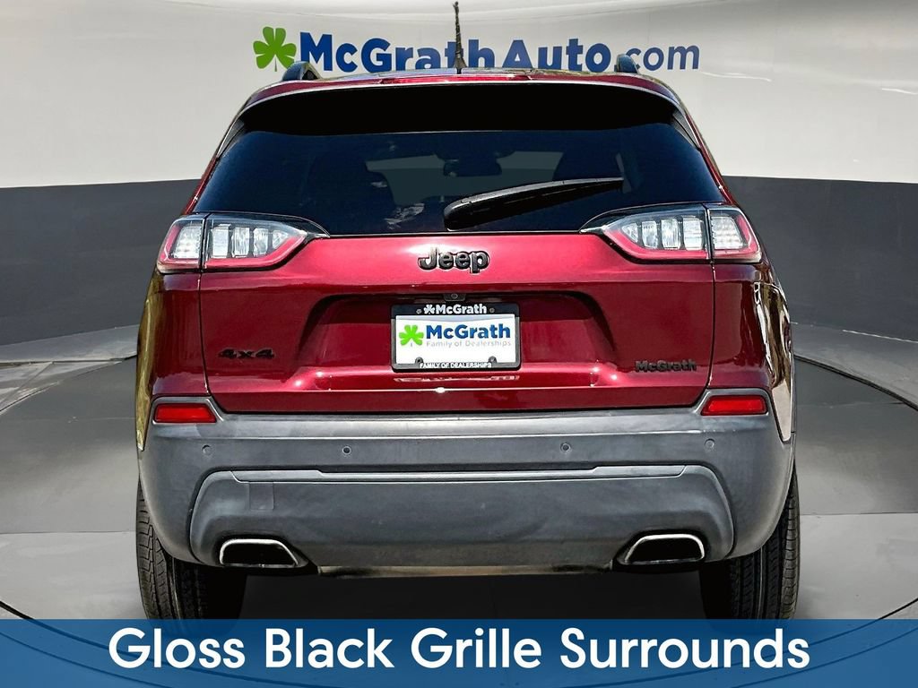Used 2019 Jeep Cherokee Latitude Plus AWD/4WD image 7