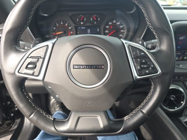 Used 2020 Chevrolet Camaro LT w/ RS Package image 18