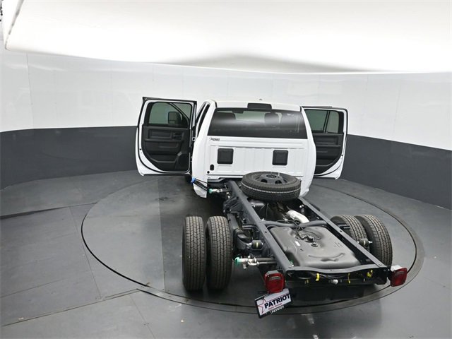 New 2026 RAM 3500 Tradesman w/ Chrome Appearance Group image 51