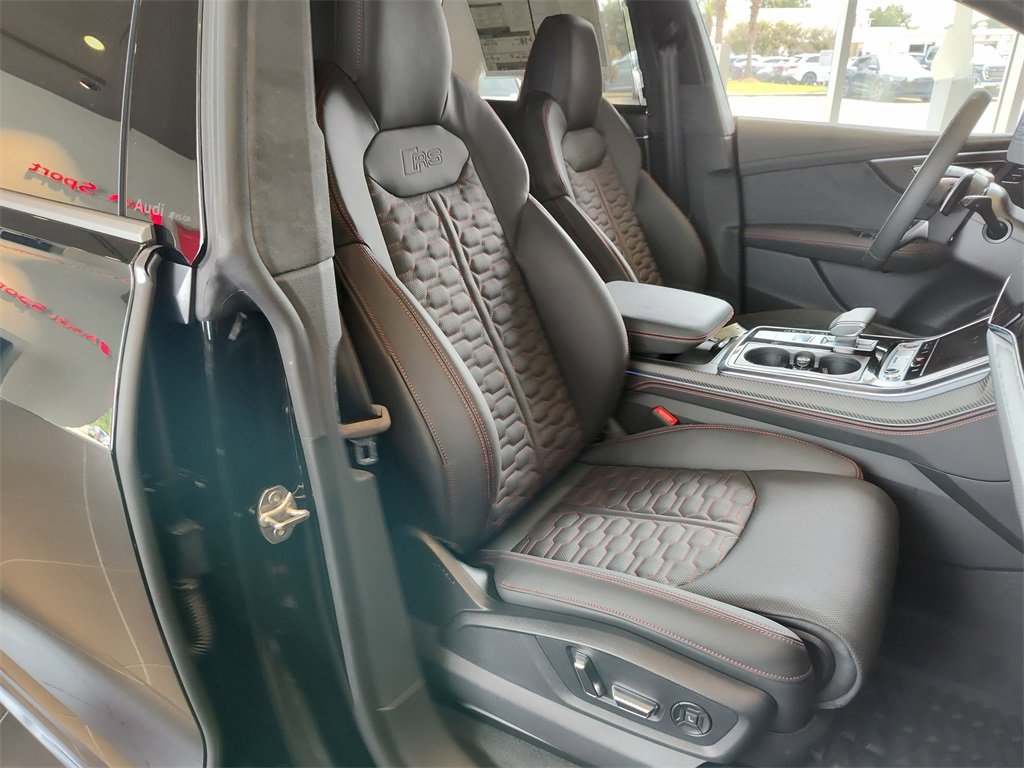 New 2025 Audi RS Q8 performance image 8