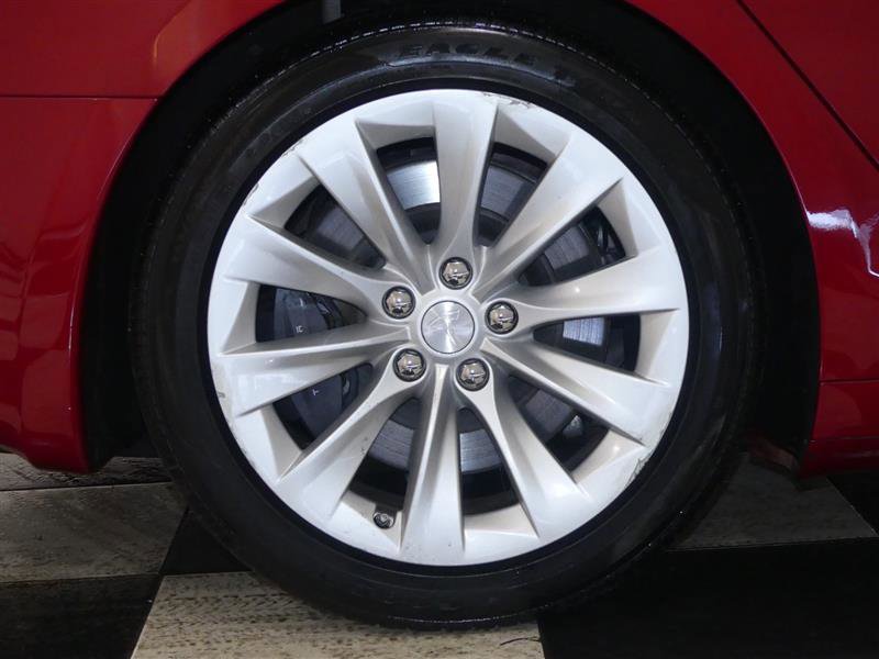 Used 2018 Tesla Model S 75D image 32