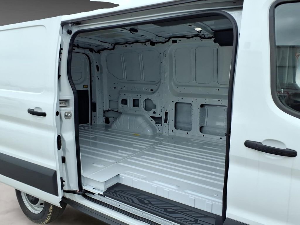 New 2026 Ford Transit 150 Low Roof RWD image 10