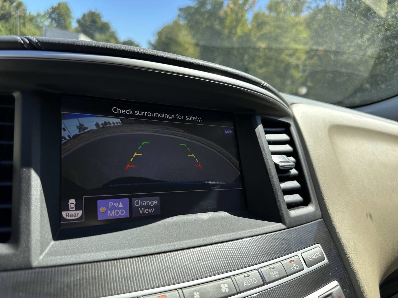 Used 2019 INFINITI QX60 Luxe w/ Essential Package image 27