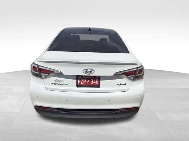 Used 2016 Hyundai Sonata Limited w/ Option Group 02 FWD image 4