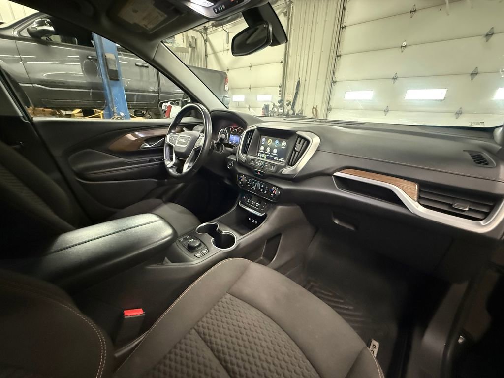 Used 2019 GMC Terrain SLE w/ Driver Convenience Package FWD image 37