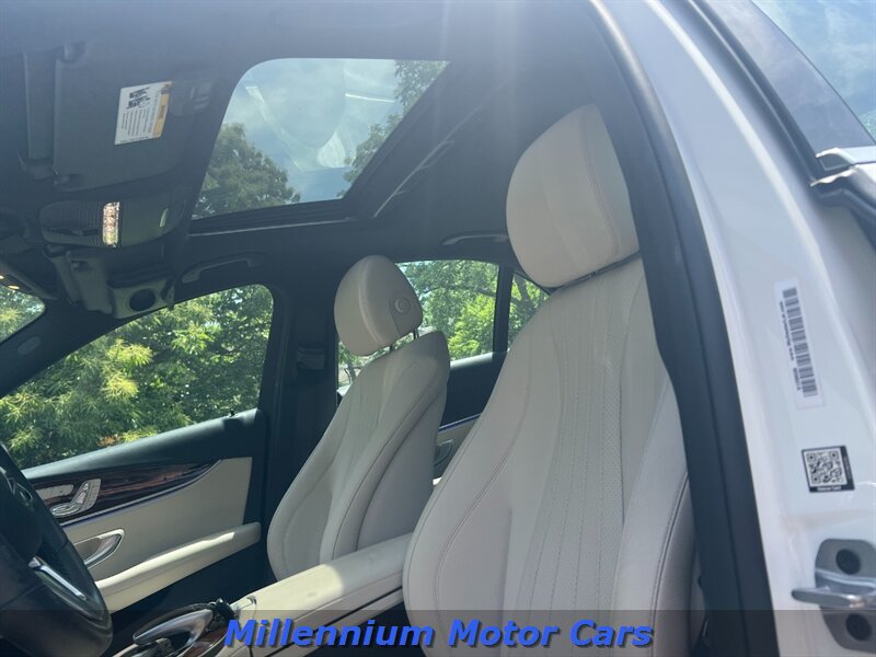 Used 2019 Mercedes-Benz E 300 4MATIC image 27