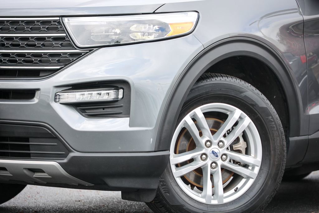 Certified 2023 Ford Explorer XLT w/ Equipment Group 202A AWD/4WD image 15