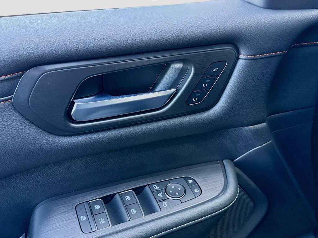 New 2026 Nissan Armada PRO-4X image 9