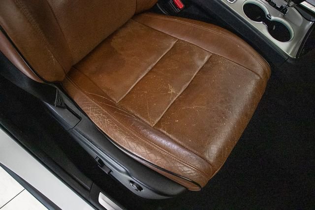 Used 2012 Jeep Grand Cherokee Overland AWD/4WD image 18