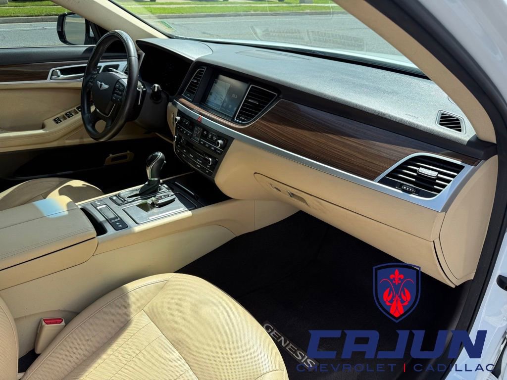 Used 2016 Hyundai Genesis 3.8 w/ Option Group 02 image 17