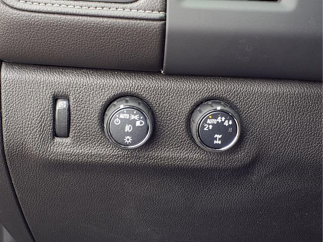 Certified 2022 GMC Canyon Denali w/ Denali Black Edition Package image 13