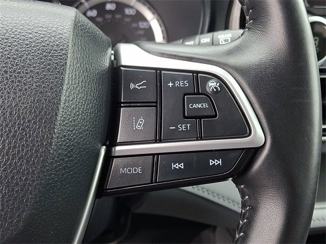 Certified 2023 Toyota Highlander LE image 22