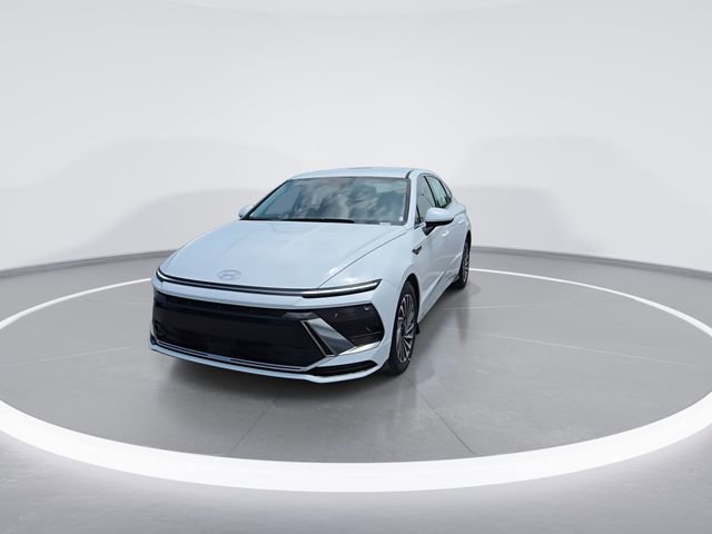 New 2025 Hyundai Sonata SEL image 3
