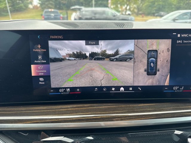 Used 2024 BMW X7 xDrive40i image 33