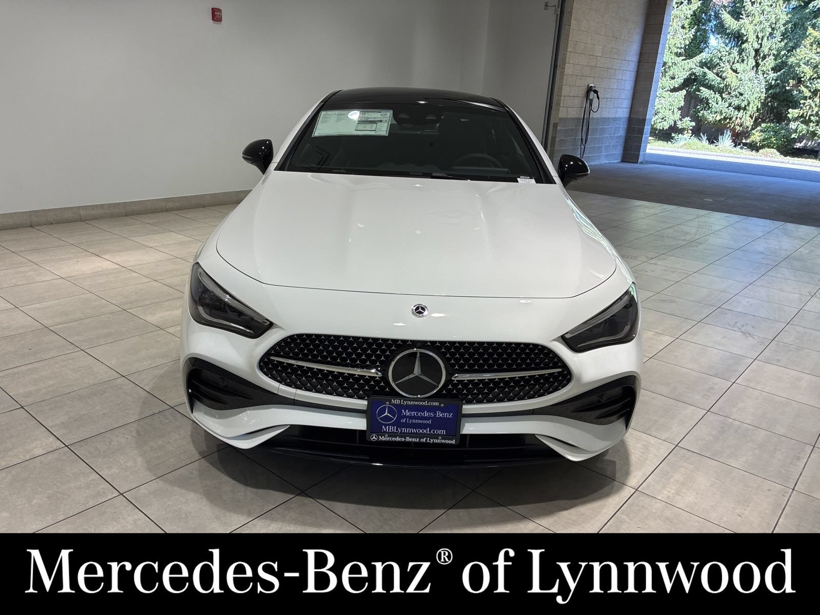 New 2026 Mercedes-Benz CLE 450 4MATIC Coupe image 2