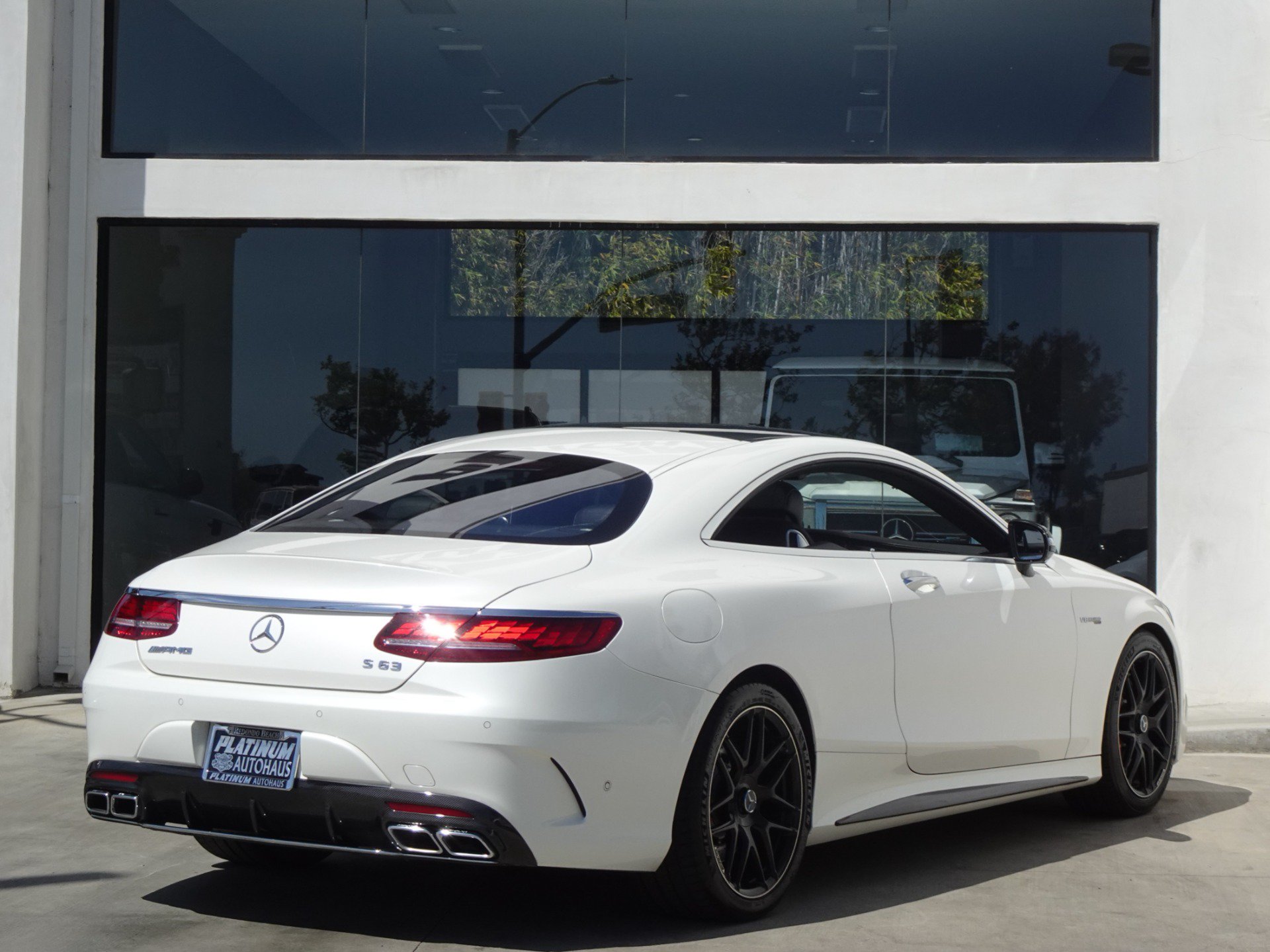 Used 2018 Mercedes-Benz S 63 AMG 4MATIC Coupe w/ Carbon Fiber Package image 7