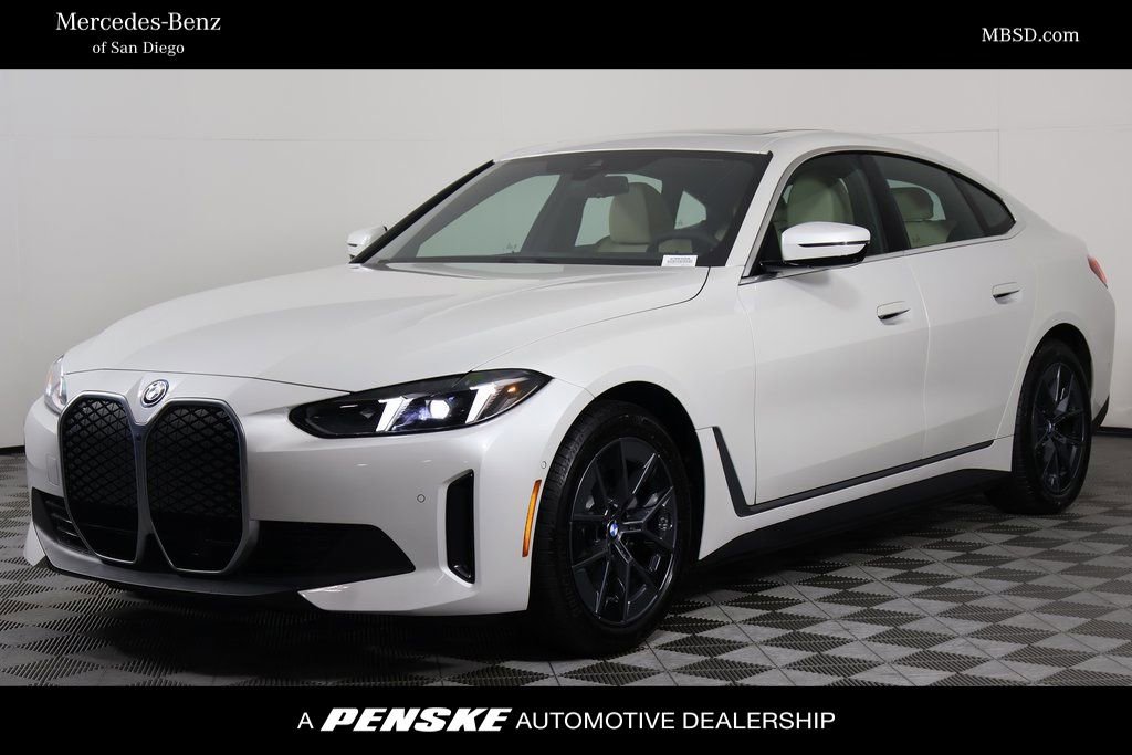 Used 2025 BMW i4 eDrive40 w/ Premium Package RWD image 1