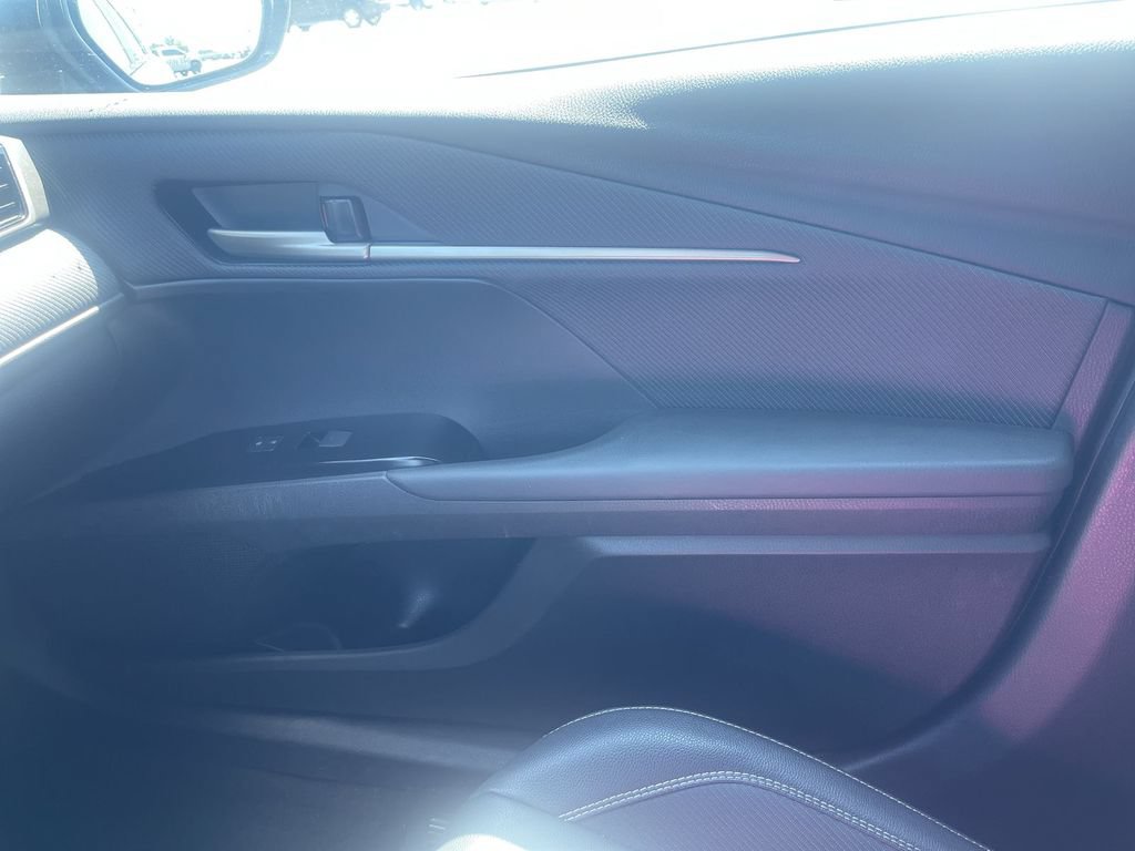 Used 2025 Toyota Camry SE FWD image 20
