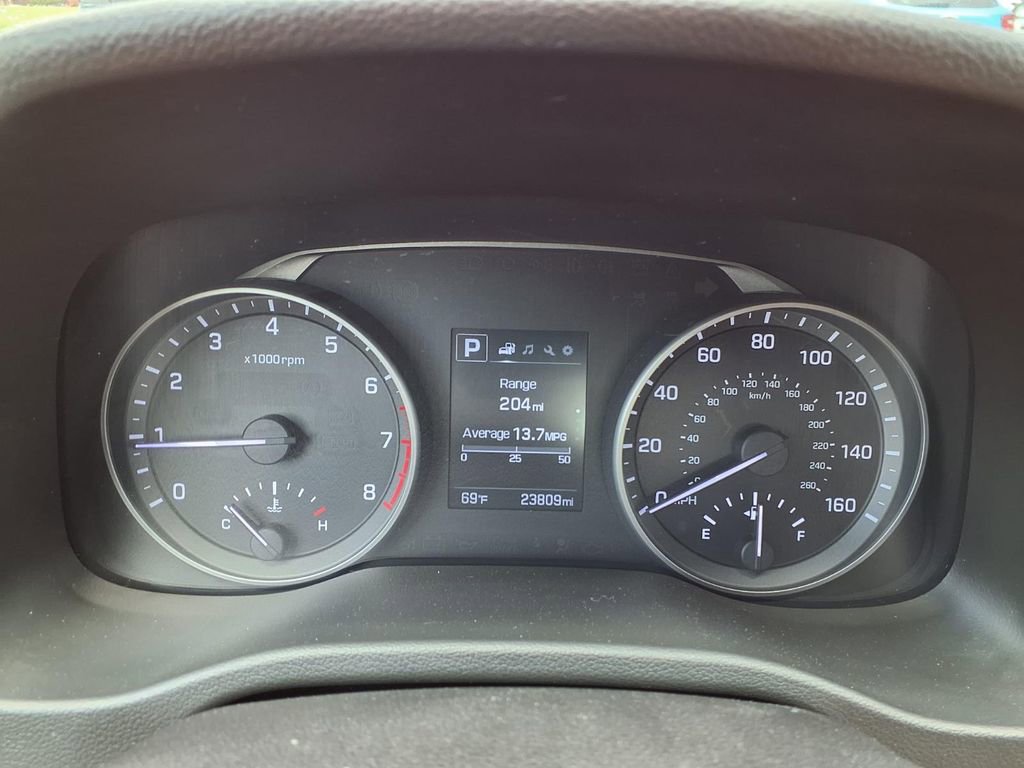 Used 2018 Hyundai Elantra Value Edition FWD image 16