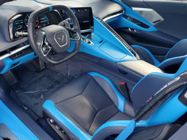 Used 2021 Chevrolet Corvette Stingray Premium Conv w/ Z51 Performance Package RWD image 12