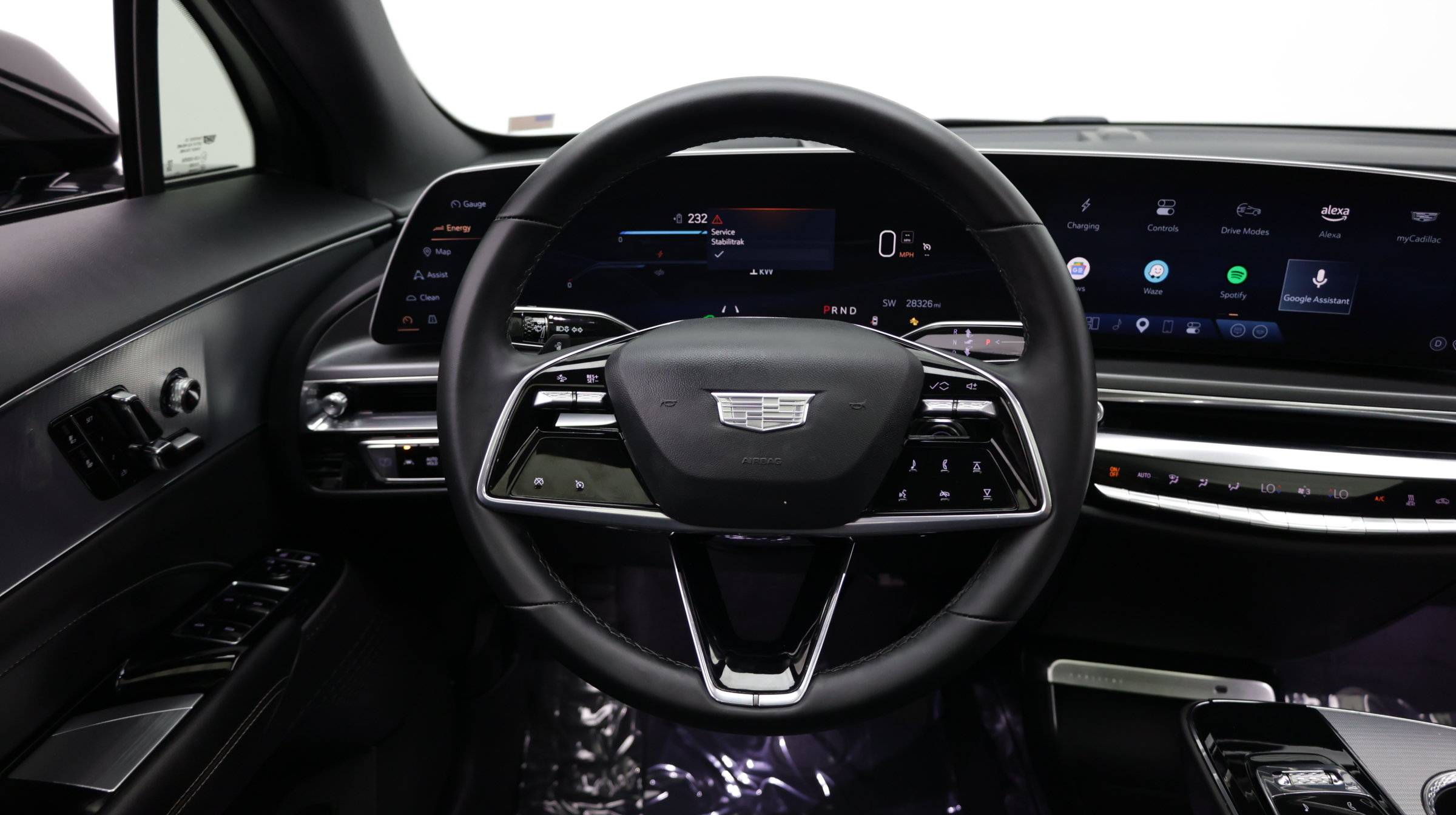Used 2024 Cadillac Lyriq Tech RWD image 28