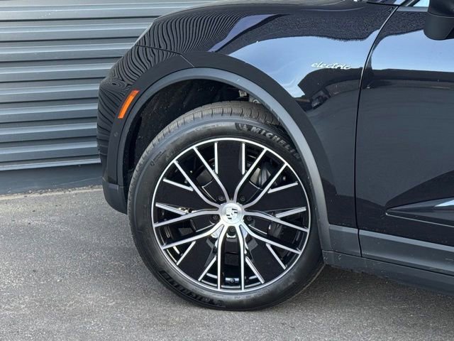 New 2026 Porsche Macan 4 Electric AWD/4WD image 12