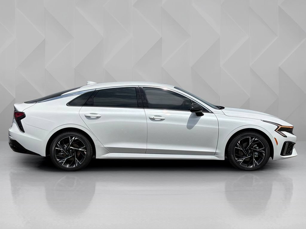 New 2026 Kia K5 GT-Line w/ GT-Line Red Interior Package FWD image 4