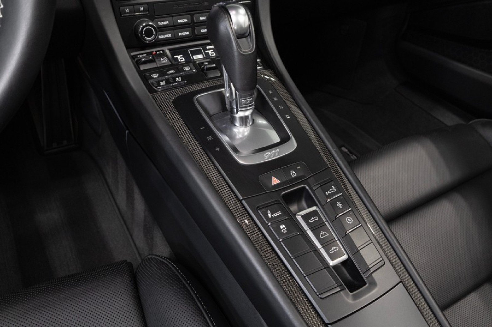 Used 2019 Porsche 911 Turbo S AWD/4WD image 36